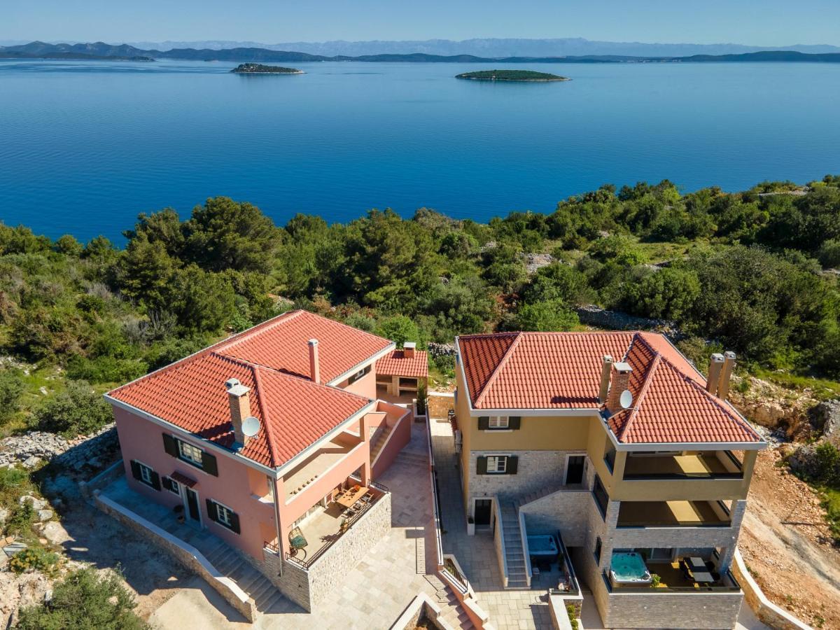 Lovro Luxury Apartment With Jacuzzi And Terrace Sea View Sali Eksteriør billede