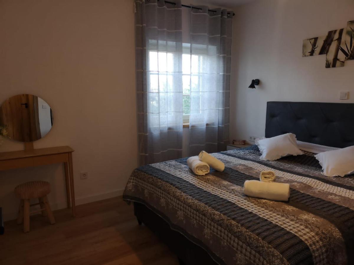 Lovro Luxury Apartment With Jacuzzi And Terrace Sea View Sali Eksteriør billede